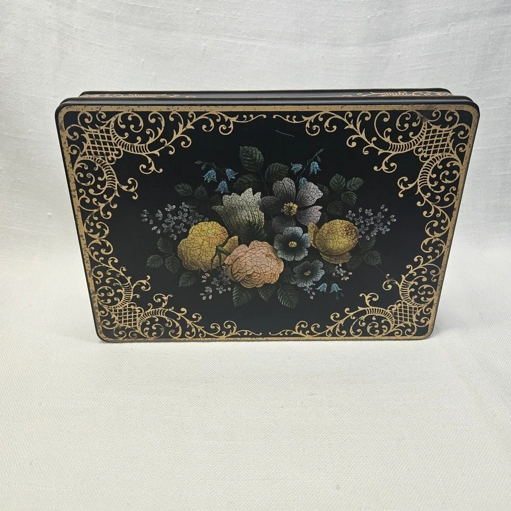 VTG Collectible Tin Box Confections Candy Barringer Wallis and Manners Flowers‎